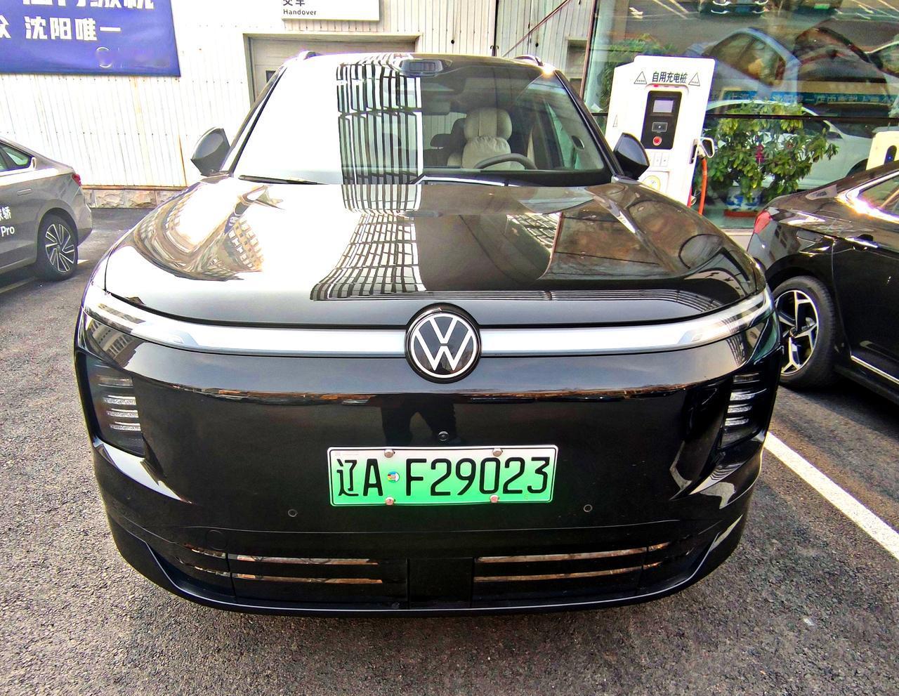 德系满级旗舰《大众9Ⅹ》上市大众|D、ERA9Ⅹ是上汽大众旗下，一款德系