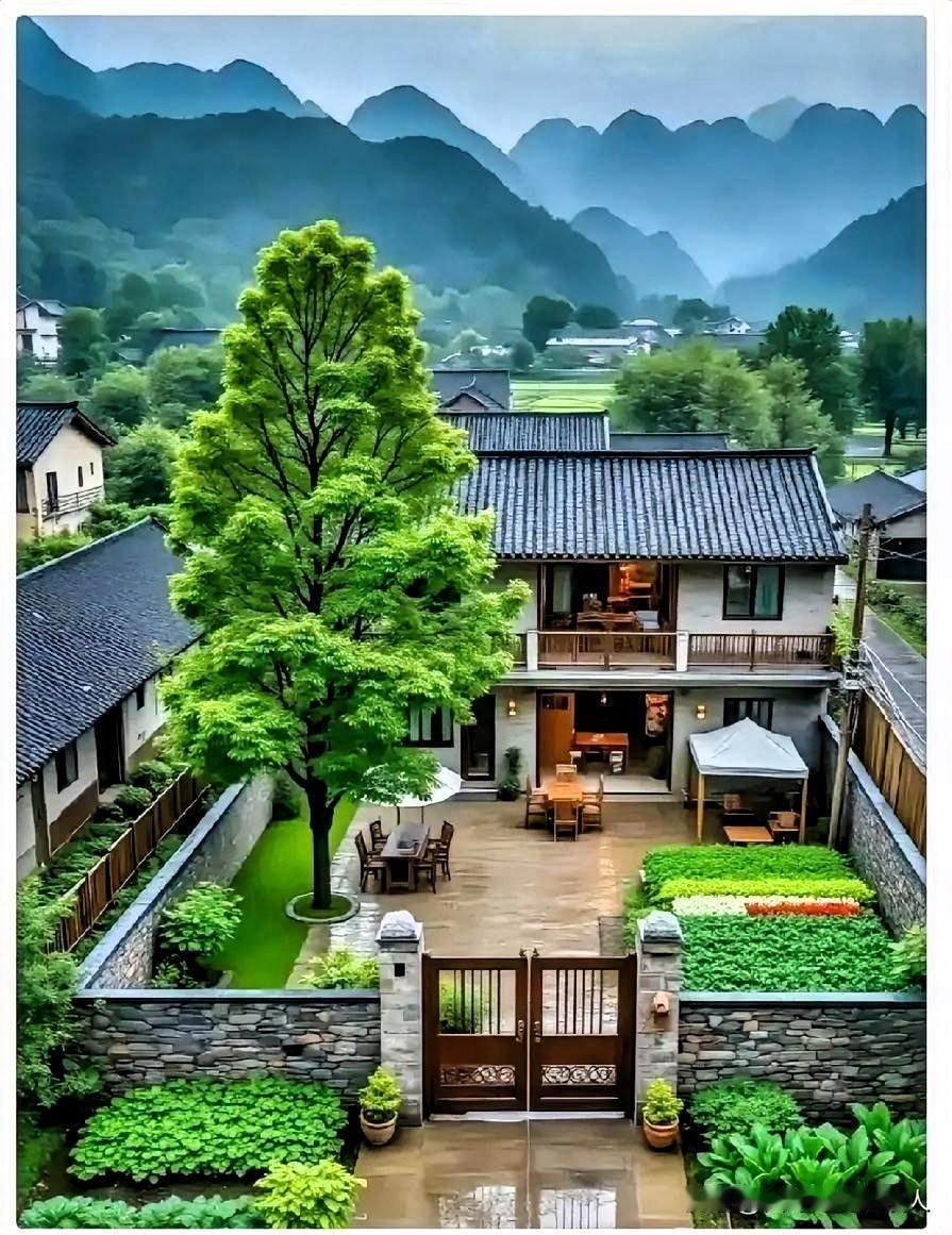 我朋友在房管局工作十年了，让我真心奉劝大家一句话！如果你现在城里有