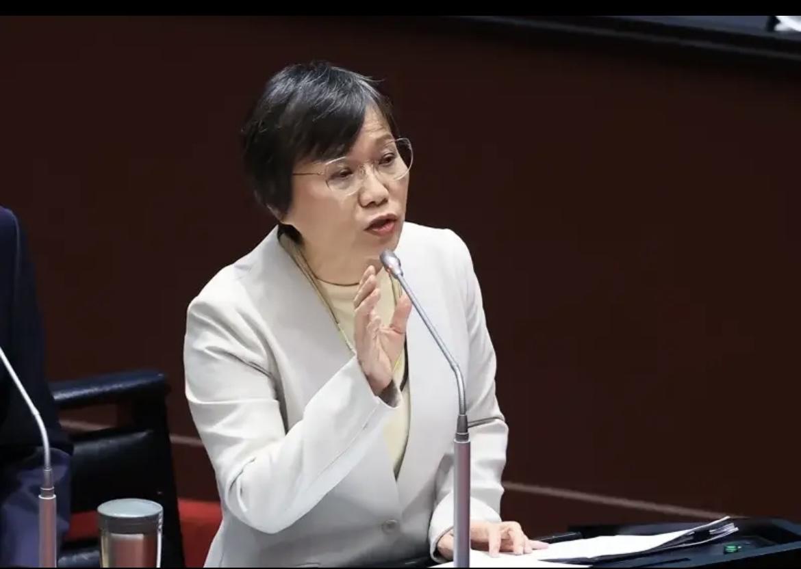 偷换概念？刘世芳硬杠“一国两区”，暴露“台独”心虚本质萧旭岑提出“一国两区”，本