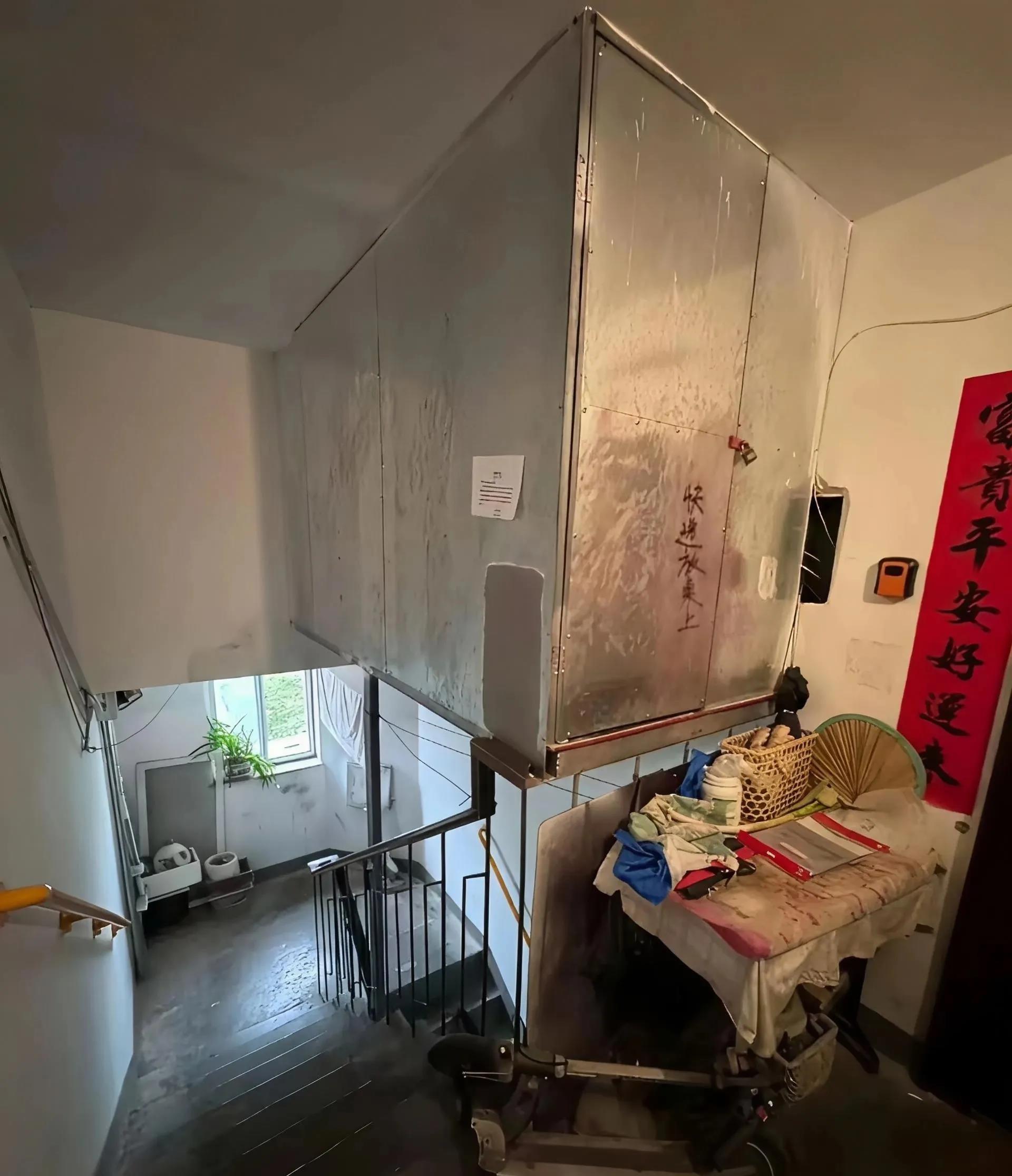 遇上这样邻居绝对是上辈子拯救银河系了。