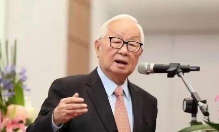 台积电领军人物张忠谋近日发表惊人言论：“我自视为美国人，若美国决定动手，台积电掌