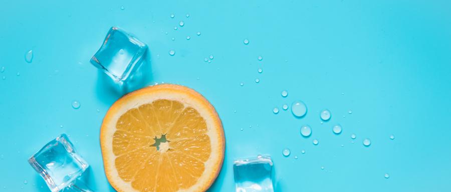 孩子做家务有哪些好处？1、培养孩子的家庭责任感，做事儿责任心孩子天天做家