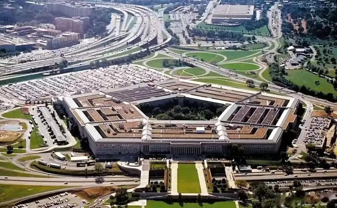 美军报告泼醒白宫鹰派：介入台海，福特号可能被“击沉”！一份被泄露的五角大楼绝密报