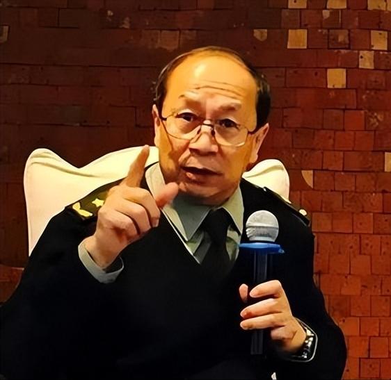 外国记者问金一南：“朝鲜战争，中国的阵亡士兵19万人，是美国的5倍，凭什么说中国