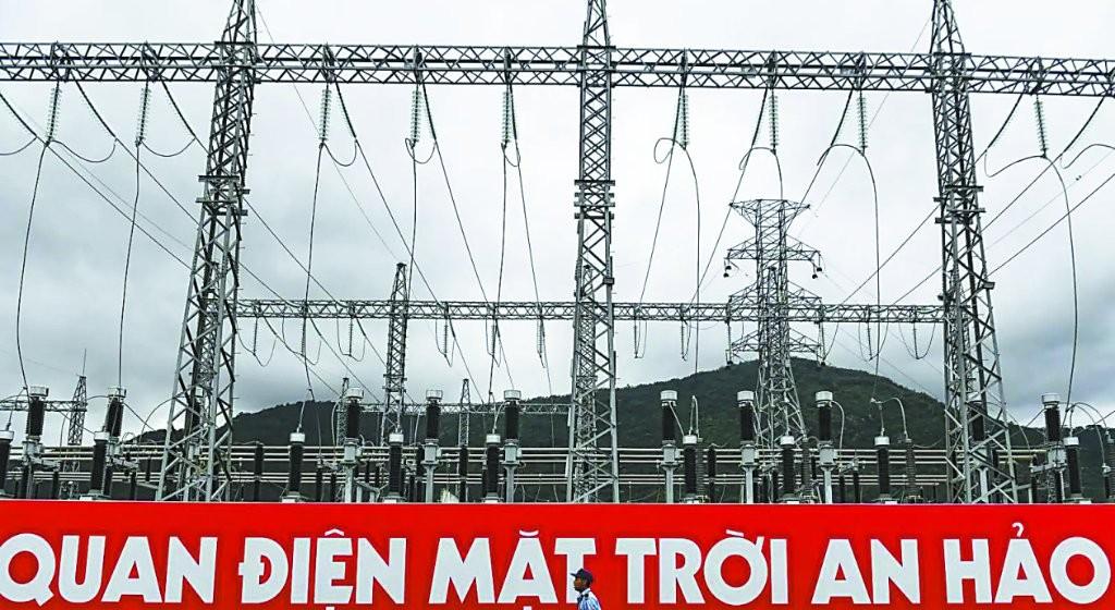 为何中国宁愿把电力输向越南，让越南夜晚灯火辉煌，却对朝鲜几乎绝不供电？要想明白这