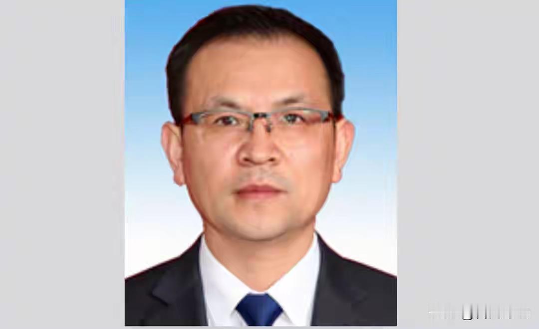 他提拔副厅仅仅102天，还在试用期，就被查了！庞松涛，山东省工信厅副厅长，提