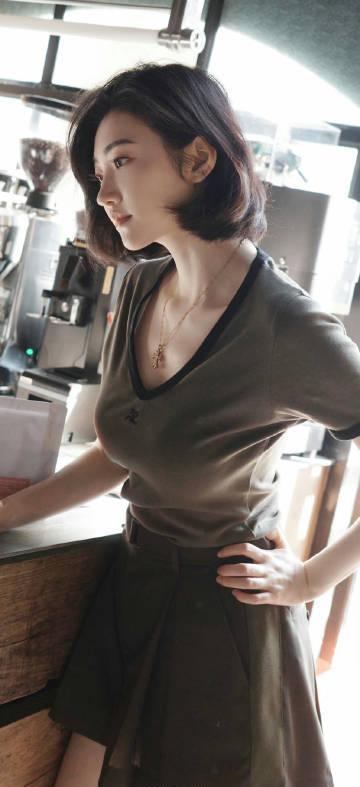 景甜好身材是认真的吗，简直爆到不行了