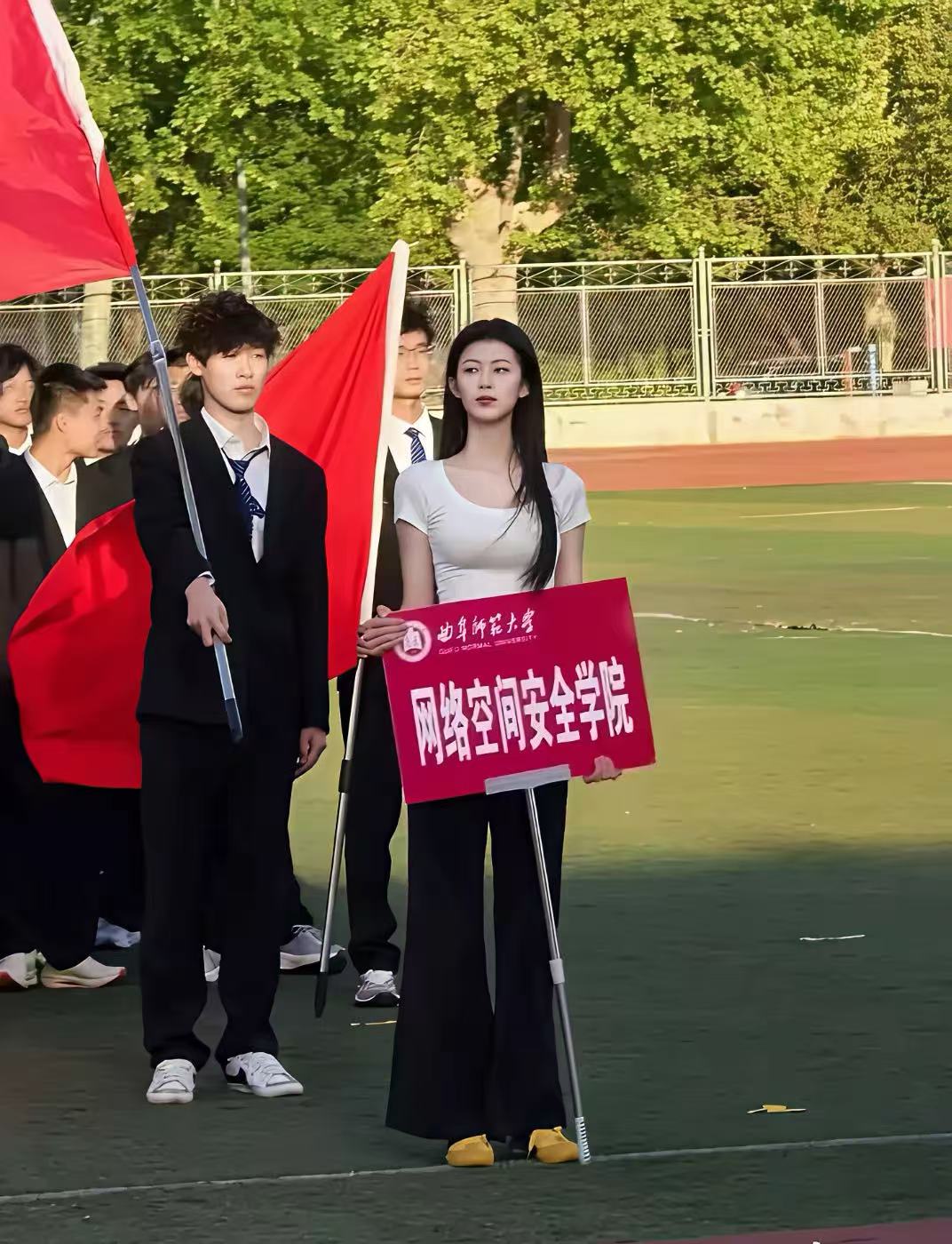 学姐毕业后肯定能有个好工作