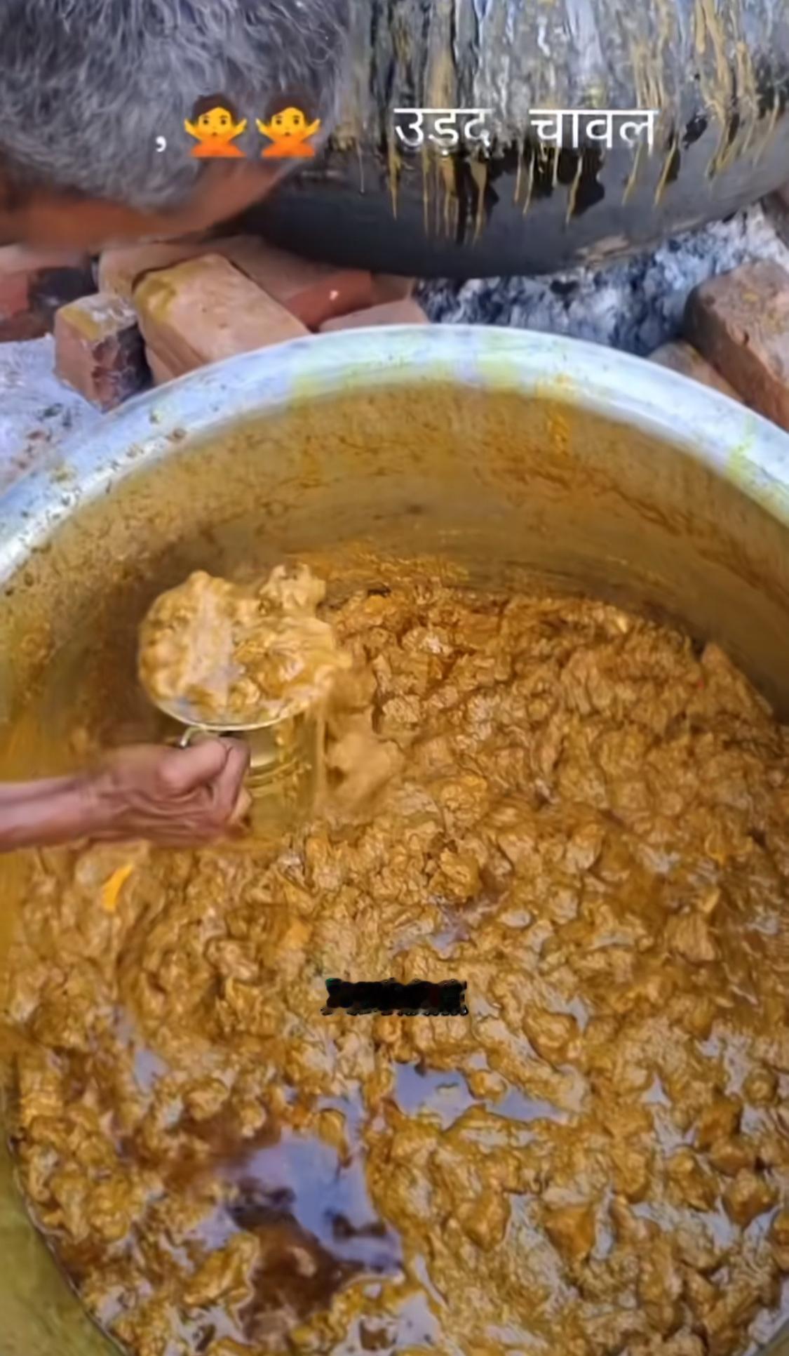 很难理解印度十几亿人硬是做不出一顿好吃的饭。想当年刘庸在印度吃美食，到现在都
