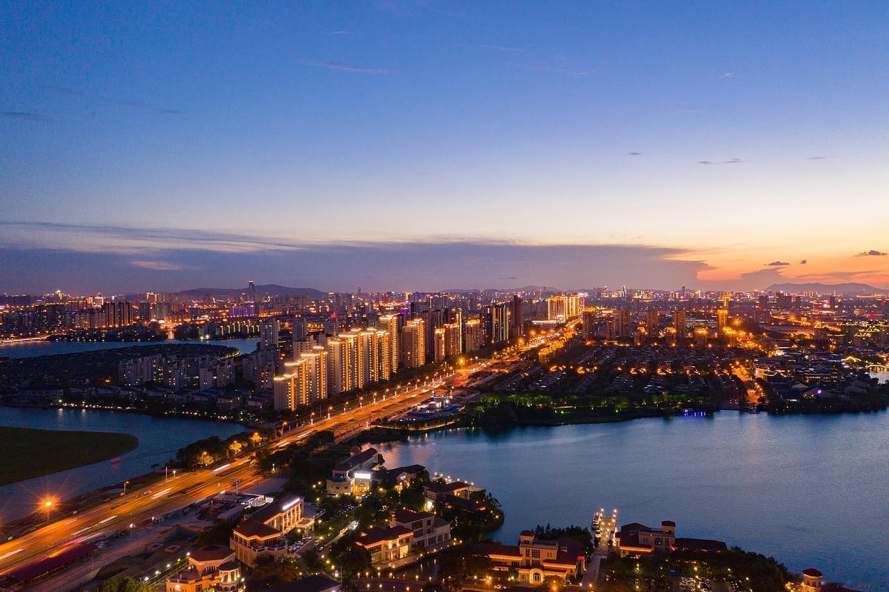 北方谁是下一座GDP万亿城市！在唐山GDP突破万亿大关后，还有多个城市GDP