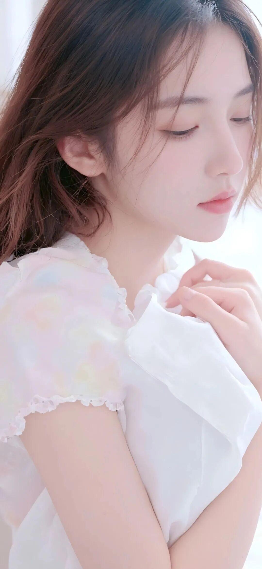 漂亮的美女为什么找不到对象漂亮的美女为什么找不到对象？因为很多漂亮的美女都不止有