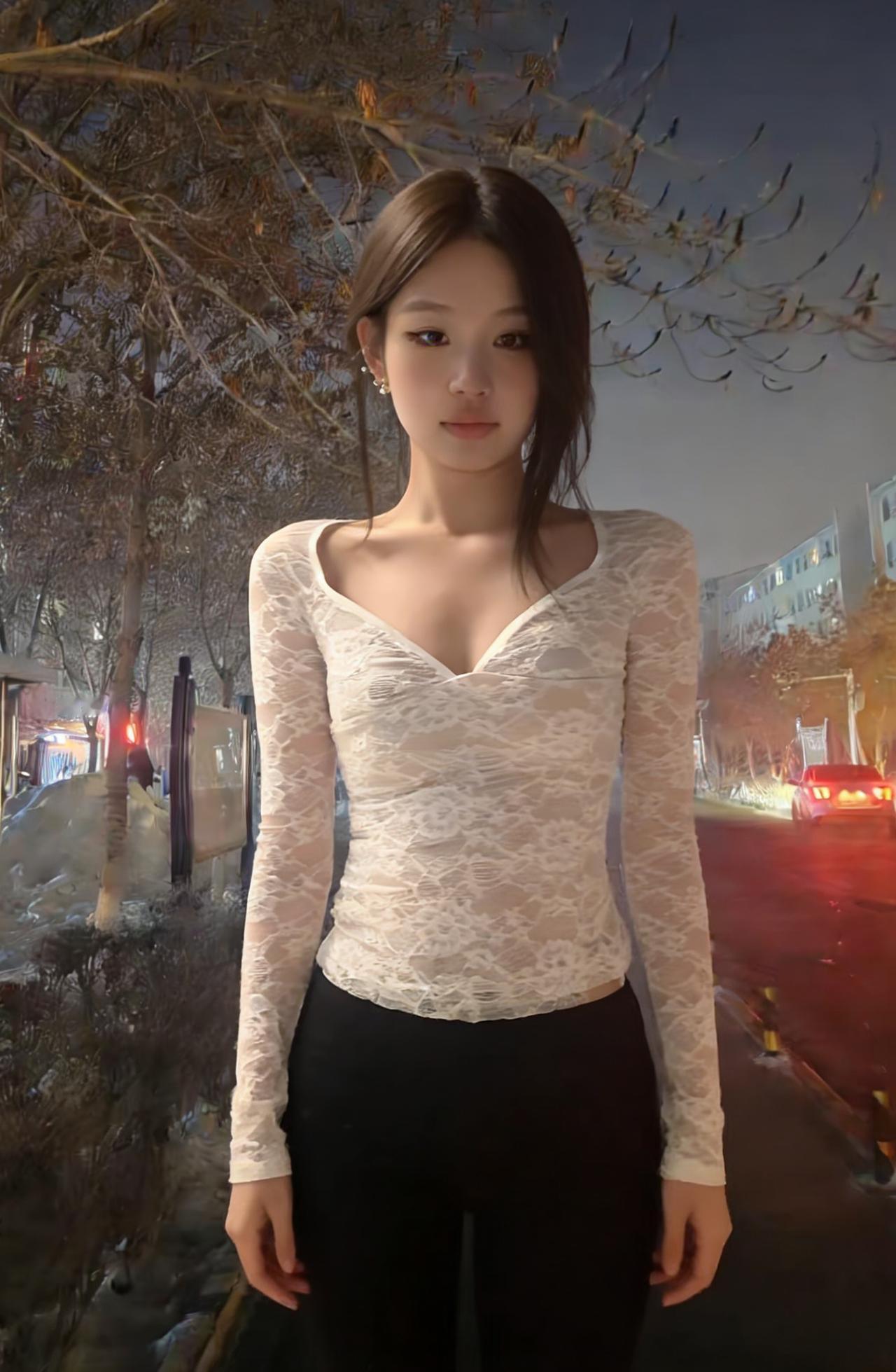 晚街灯色浅，伫立对霜林。素缕凝寒色，清眸映远岑。转身惊叶落，抬袖惹风吟。不