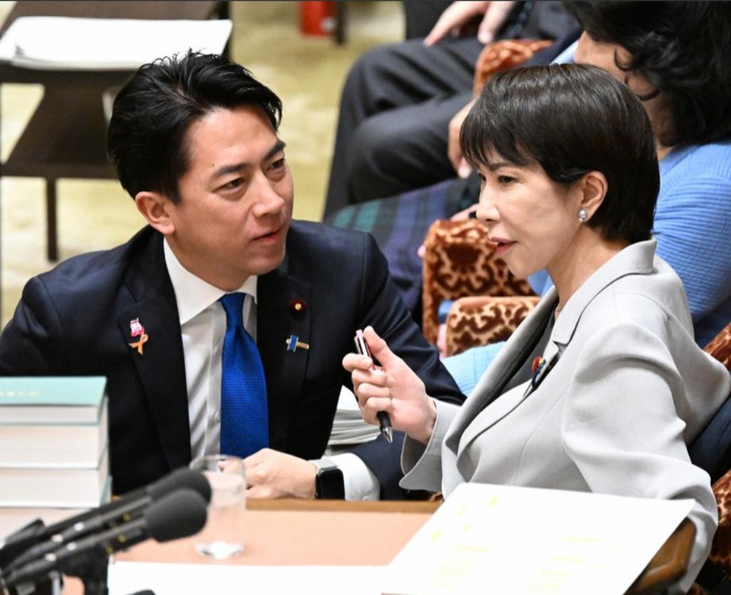 小泉进次郎向中、俄、朝三国抛出“挑战书”，要同三方公开辩论日本算不算“新军国主