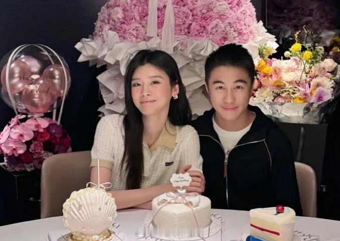 英雄联盟NIP俱乐部老板何猷君喜事将至与奚梦瑶6月1日法国办婚礼近日，NIP