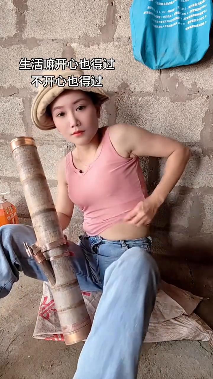 生活开心也得过，不开心也得过。