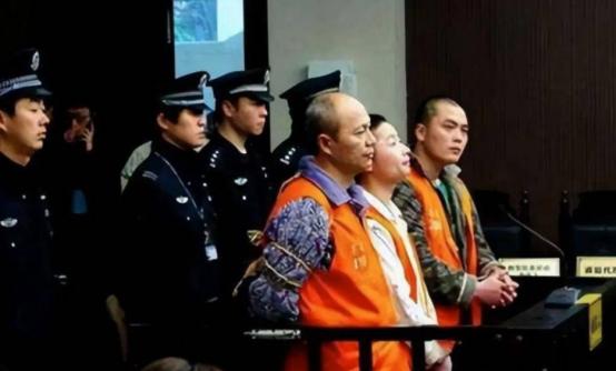 母爱的绝唱：温州女警汪茜茜案真相揭露