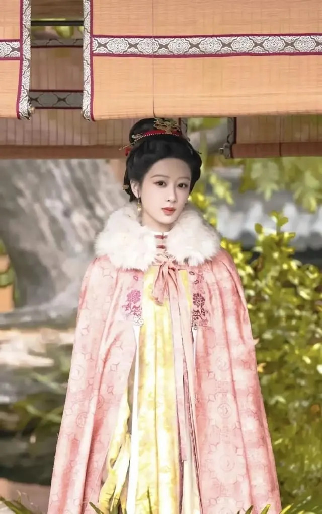 许凯《君有云》杀到！古装悬疑武侠这碗饭，终于有人端稳了《君有云》改编自同名小说（