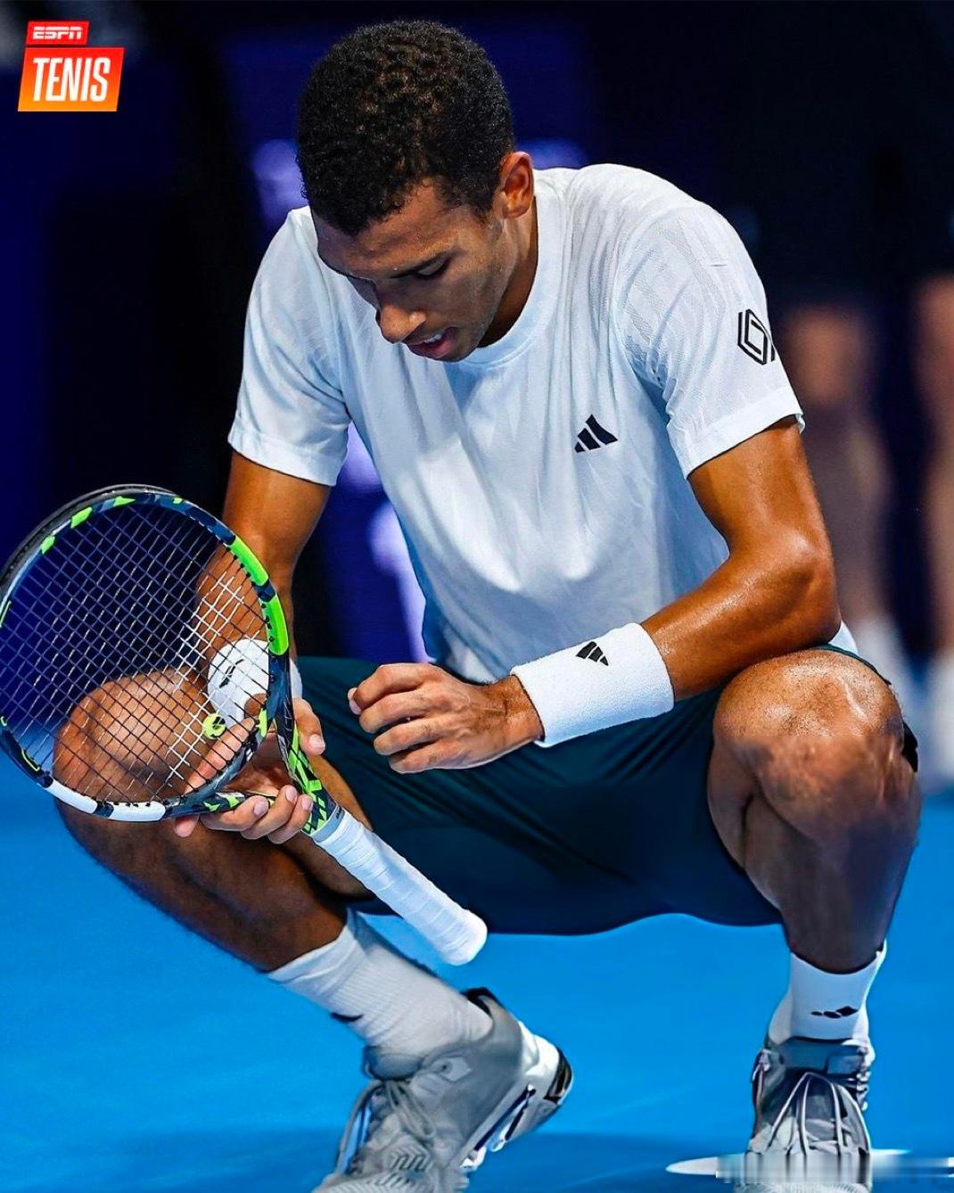 ATP年底伤病大爆发ATP巴塞尔站4场1/4决赛有三名球员伤退，分别是阿利雅西