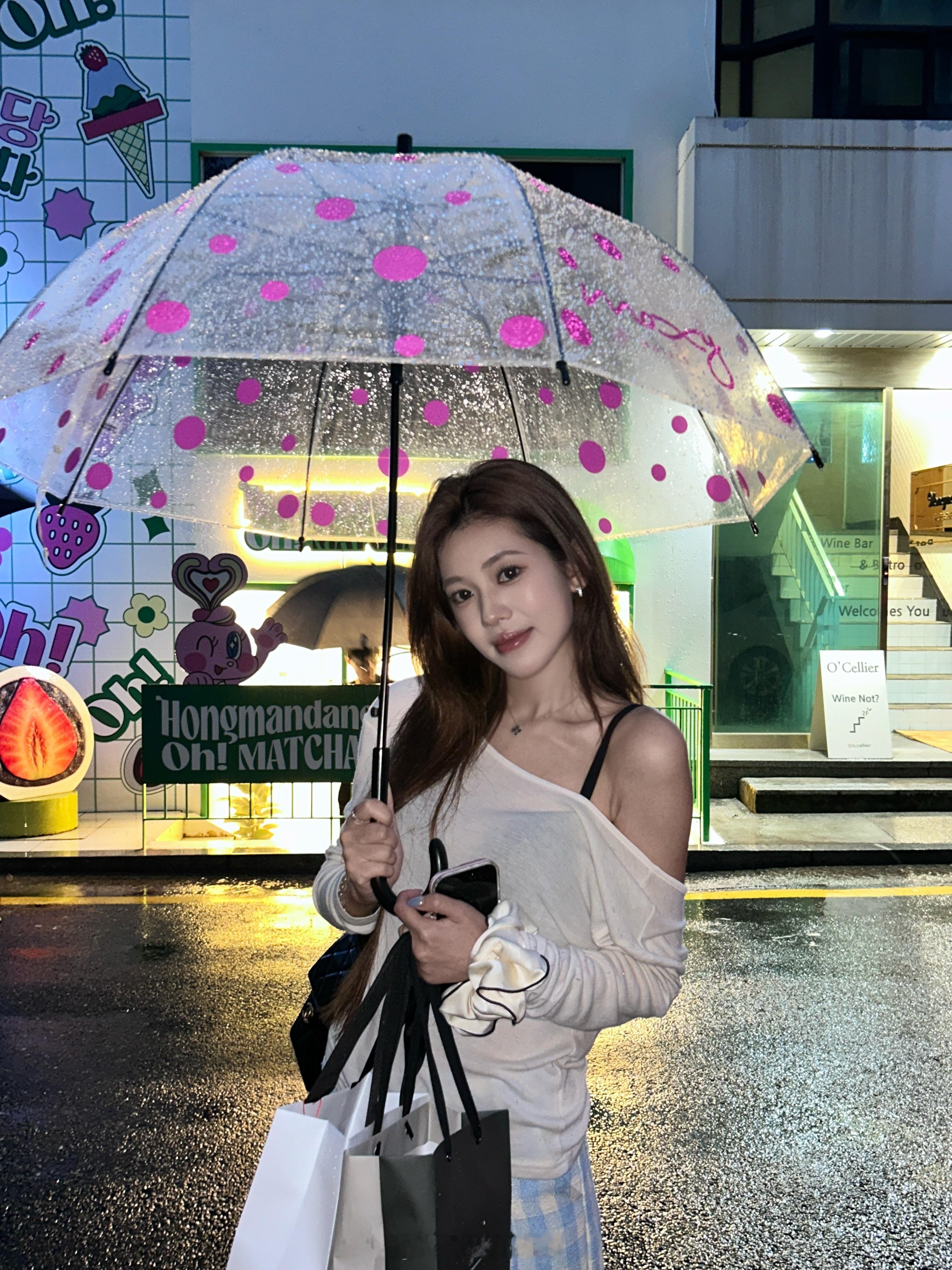 520快乐我的宝贝老婆们😘😘😘这个月实在是太忙了所以博博发的比