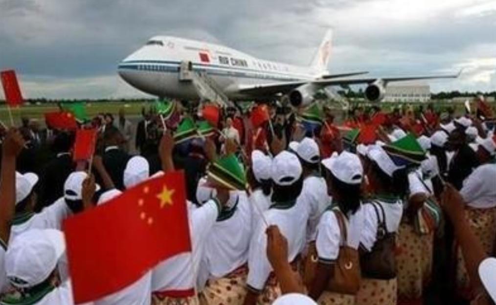 美国这次针对中国，走的是当年对付日本的老路！看看现在的局势，他们的计划已经完成了