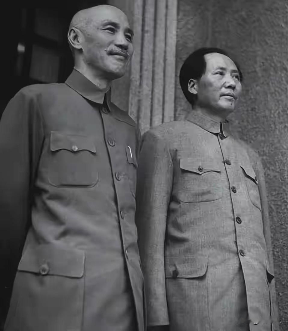 戴笠拼死保护毛主席，不是心软，是蒋介石一句话让他冷汗直流1934年，蒋介石