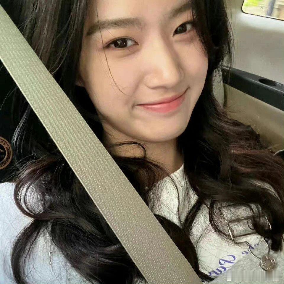 卢昱晓明媚小太阳晓晓😘​​​