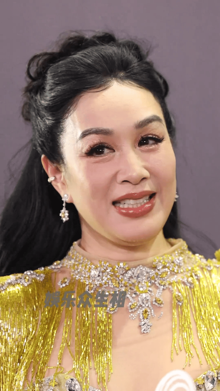 当年所有嘉宾都知道这是综艺只有钟丽缇认真来找对象了[微笑]钟丽缇这个脸不是老