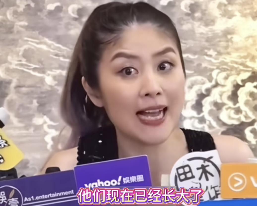 陈慧琳被问儿子的女朋友，她不敢随便乱说让记者直接去问她儿子。陈慧琳：“长大了，