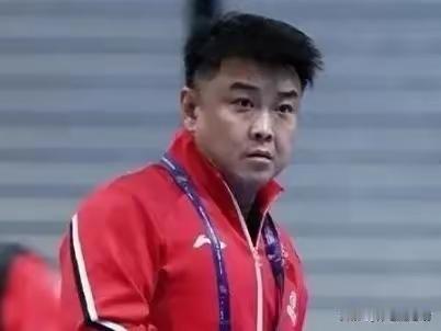 王皓和孙逊加入吉林队这事儿挺让人意外的。王皓一直是国乒男队主教练，在培养队员方面