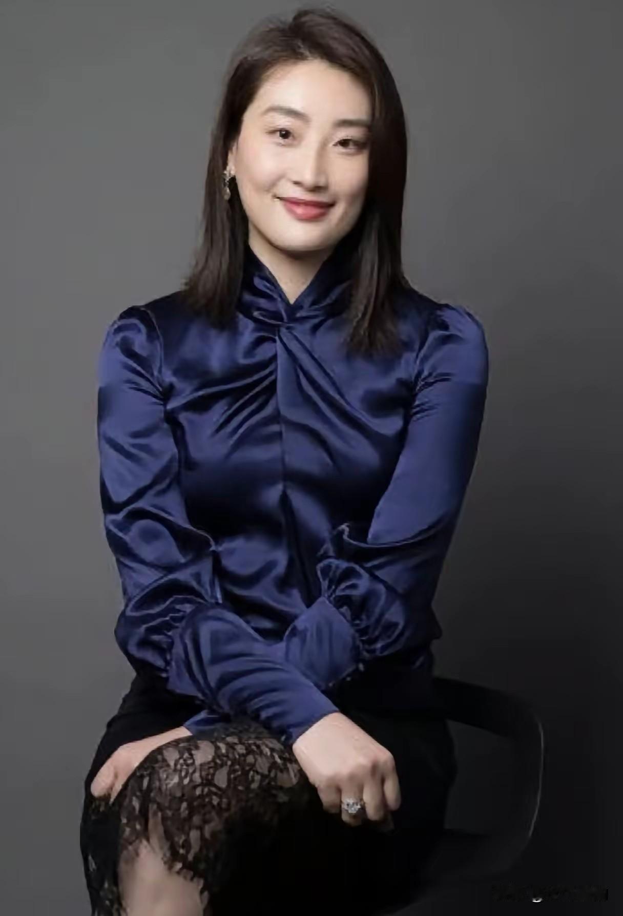 宗馥莉这次背后估计有高人指点！所有人都在等一个结果的时候，宗馥莉一声不吭，不