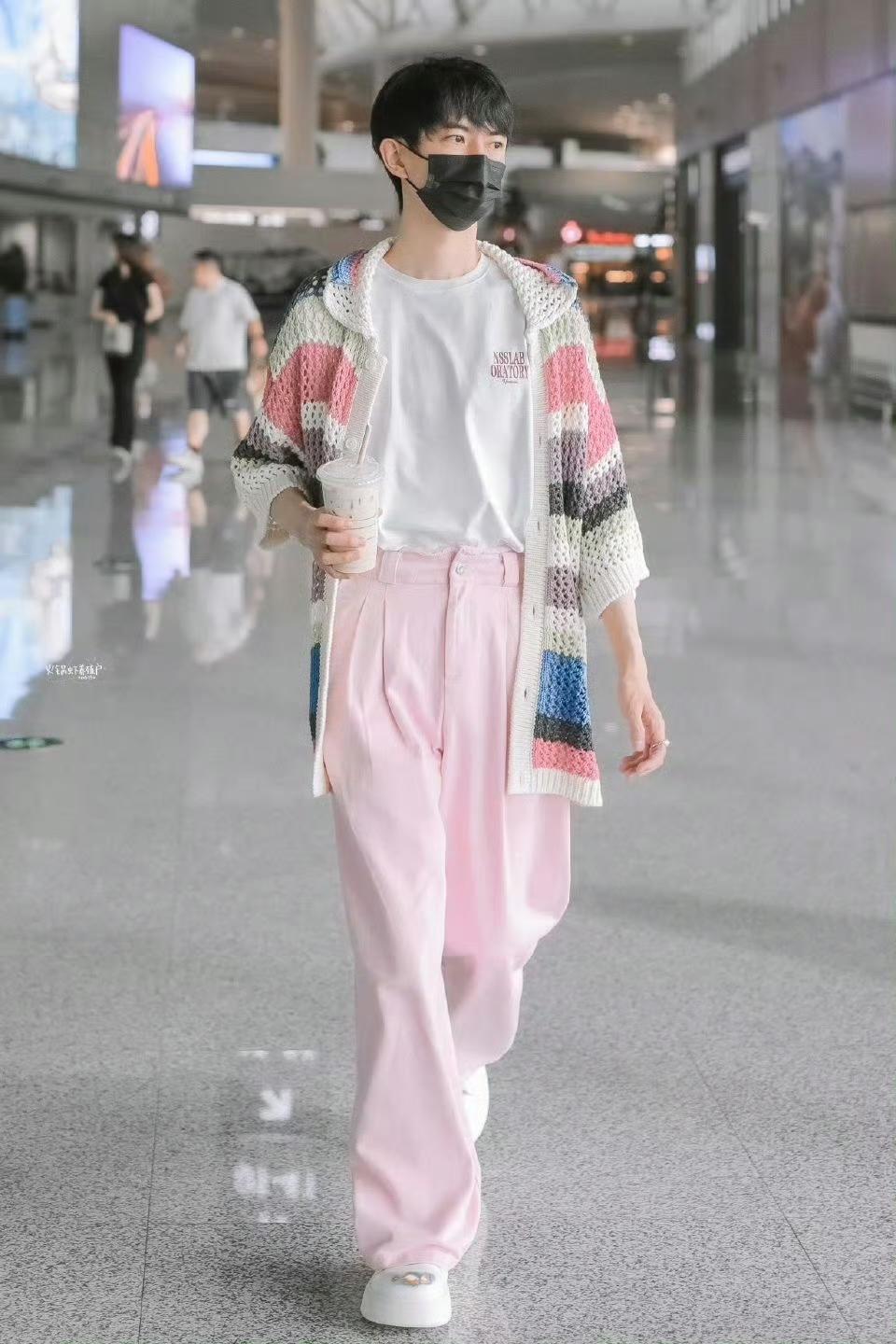 曾仕强老师说过，磁场，就是观念。磁场相同，就是观念相同。磁场相同的人都会互