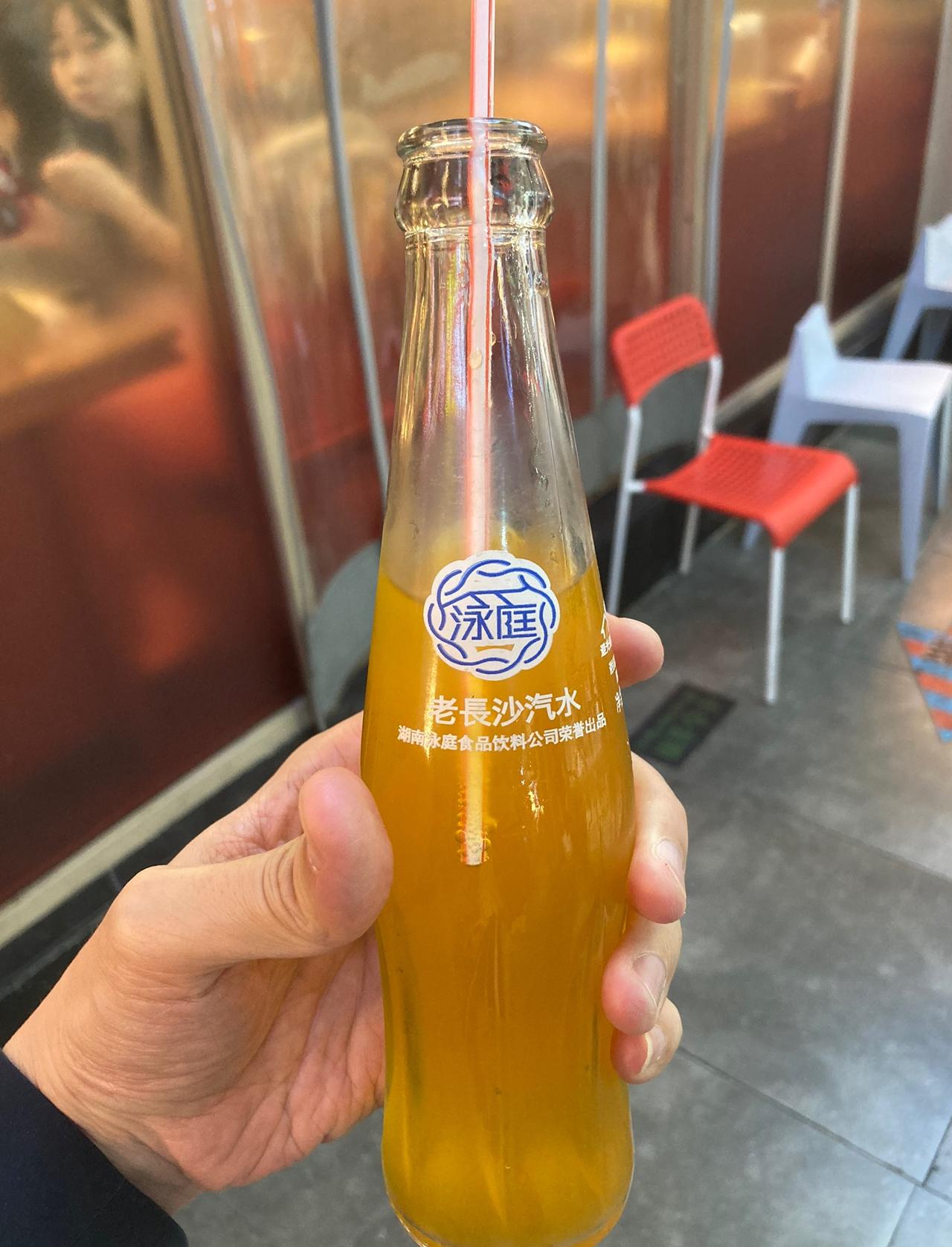说一个我打工生涯中，遇到一个算是啼笑皆非的事情吧，2001年，我在东莞的虎门