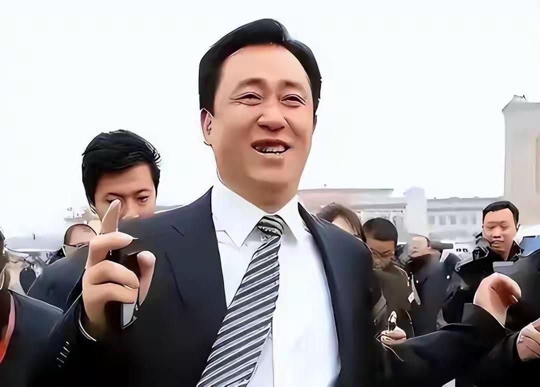 许家印家族当年的生活奢靡到什么地步?1.许家印曾经在一天之内，吃下了118个