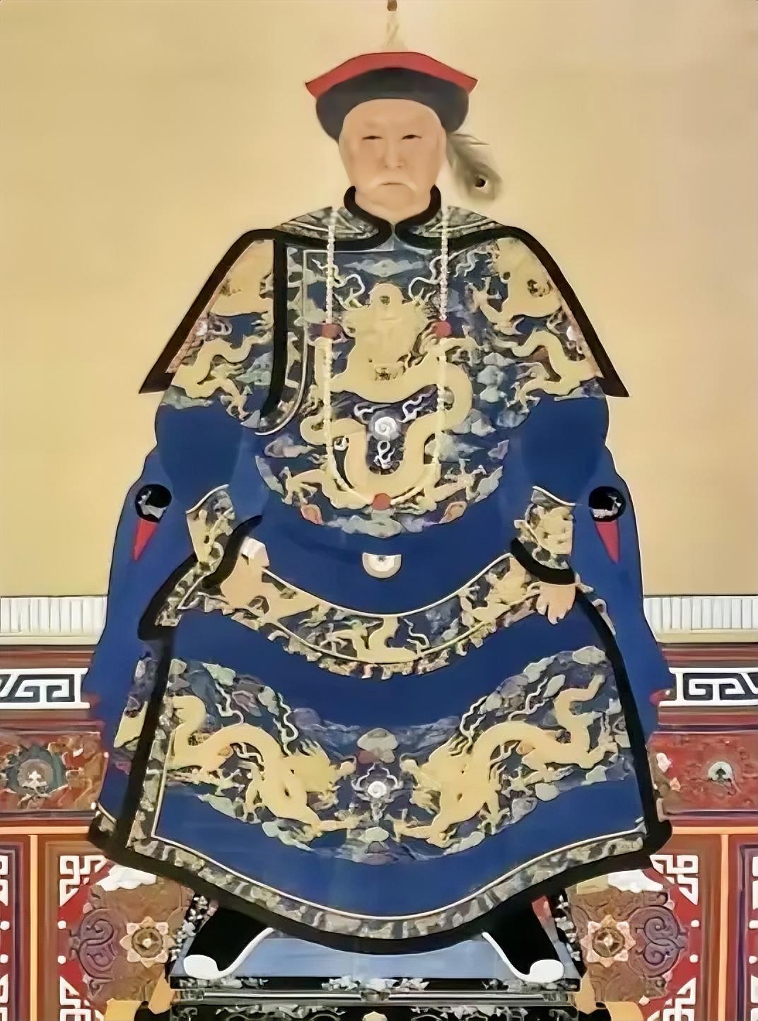 1665年，一天深夜，鳌拜无法入睡，便爬起来，来到了女儿兰格格的房间，意外地撞见