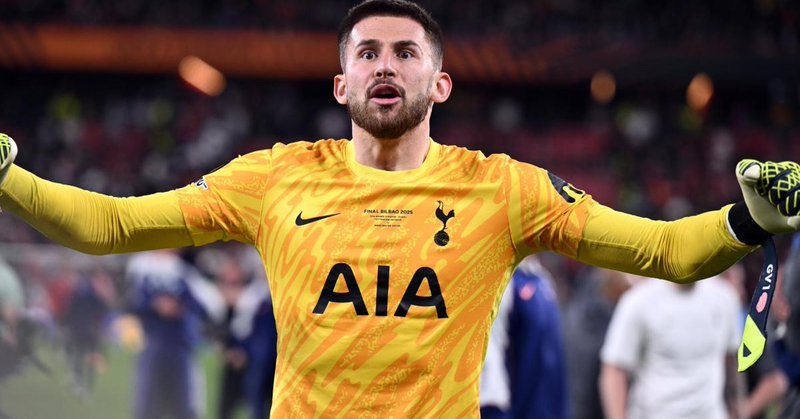 📢据《米兰体育报》报道，维卡里奥渴望加盟国际米兰，他目前是接替索默的头号人选