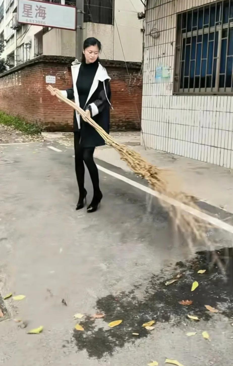 现在保洁都这样了么？