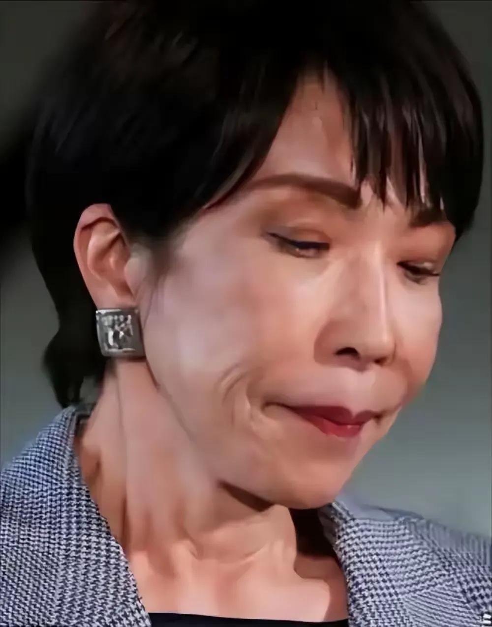 日媒终于慌了！日本学者发出重磅警告：日本要是还死挺着反华，往后连“后悔药”都没得