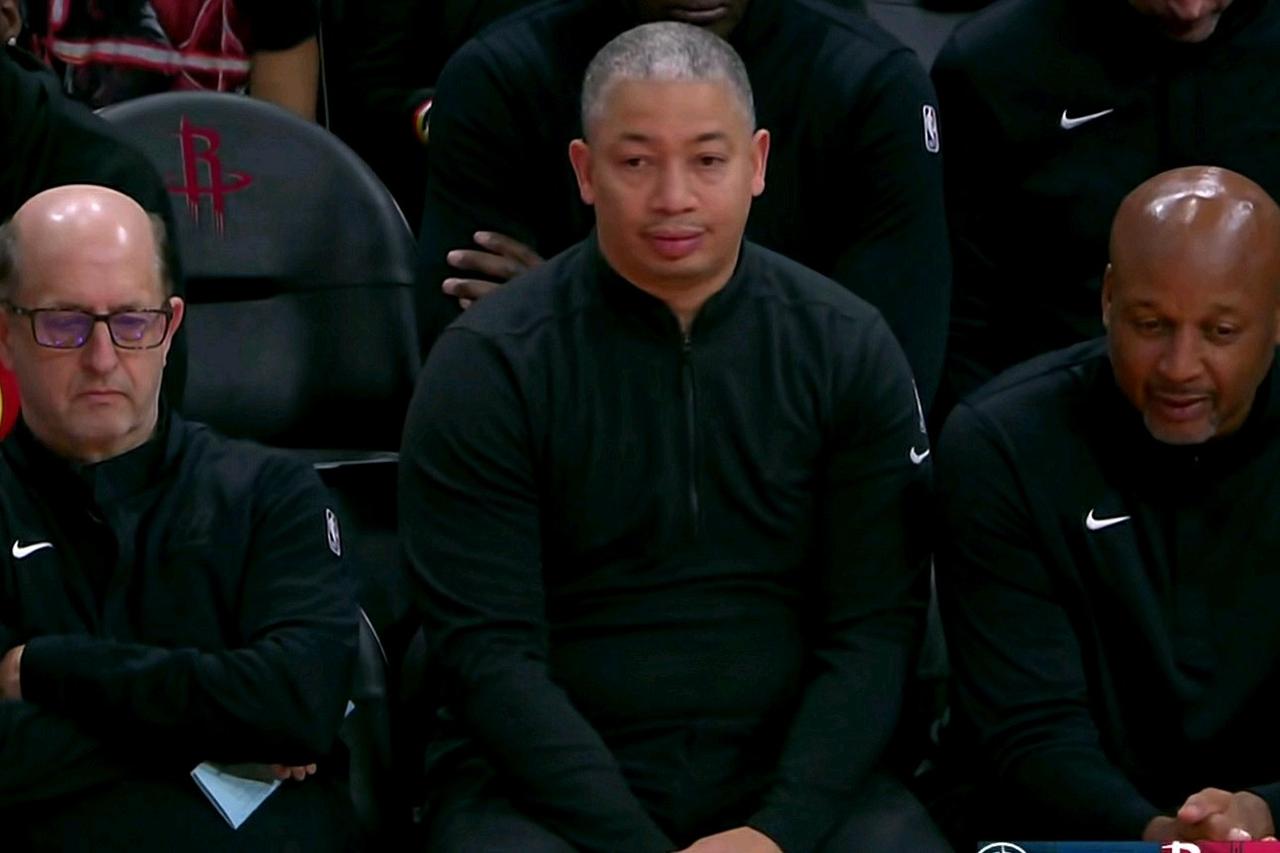 nba史上最离奇的1分钟……逆天裁判左右比赛优势，快船2分惜败火箭苦吞3连败！