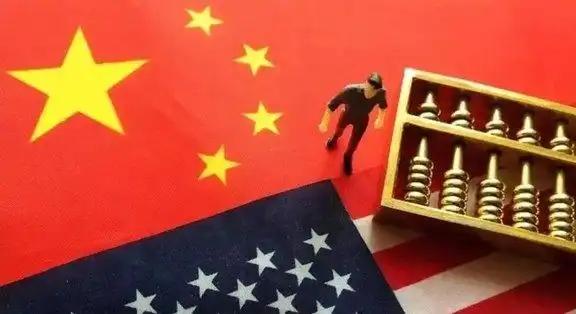 中美关系若持续对立，最终很可能走向全面脱钩。如今中国不断减持美债，反观对