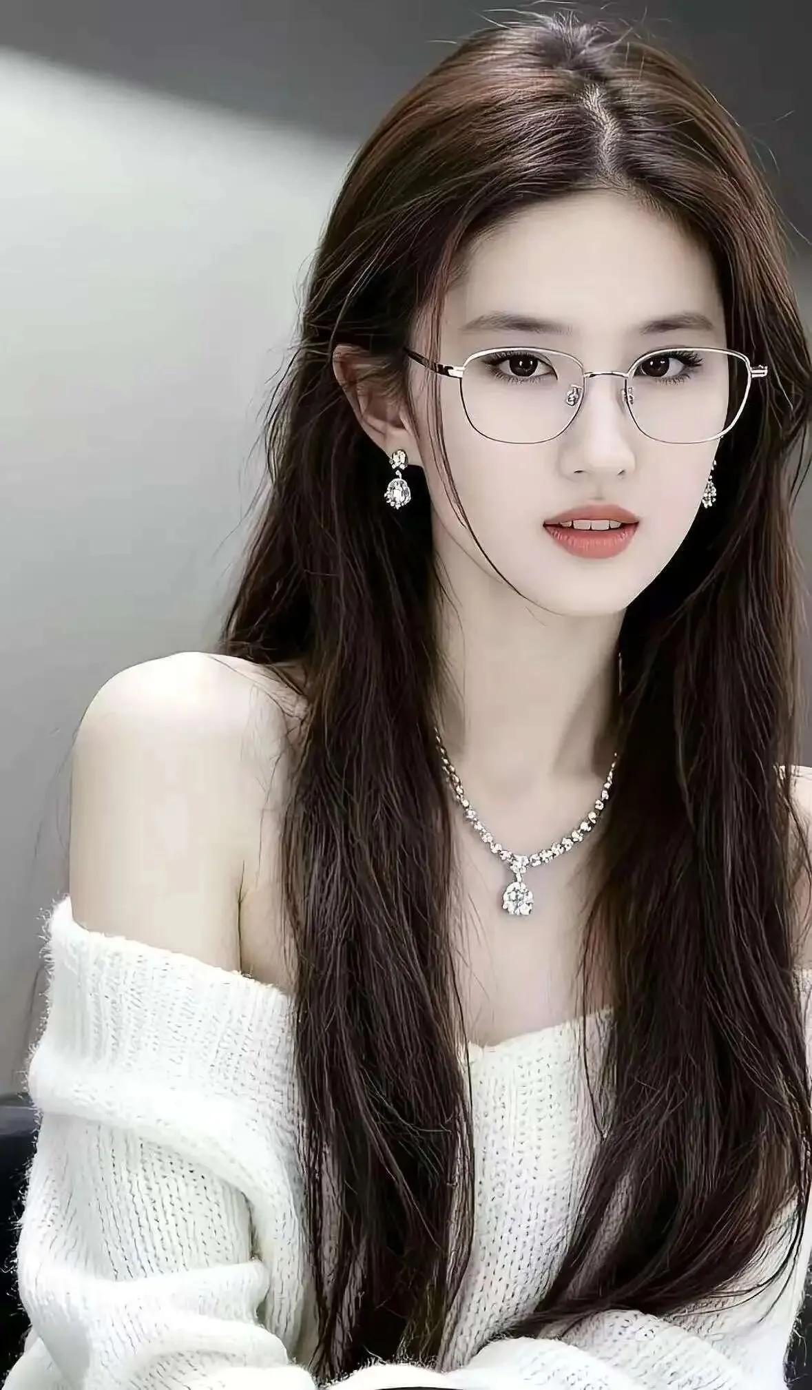 你见过最性感的女生有多性感性感性感极品美女性感美女清纯性感美女性感女性