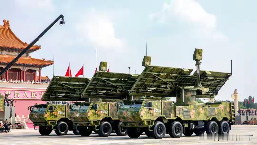 外媒：中国展示100吉瓦的微波武器，足以摧毁轨道上的美国卫星外媒这报道一出来