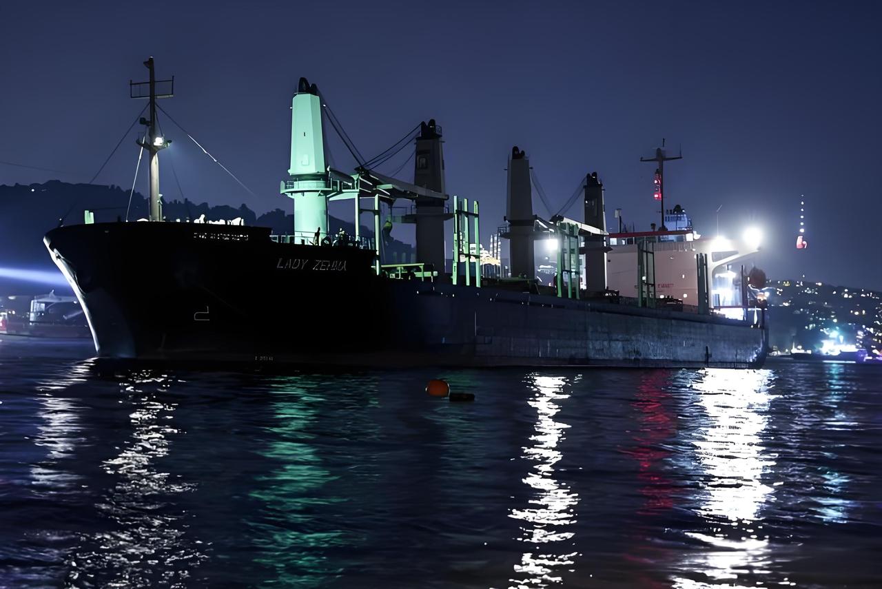 台湾岛上的天然气储备大约在一周内耗尽。届时如果岛上找大陆帮忙，我们帮不帮？怎么帮