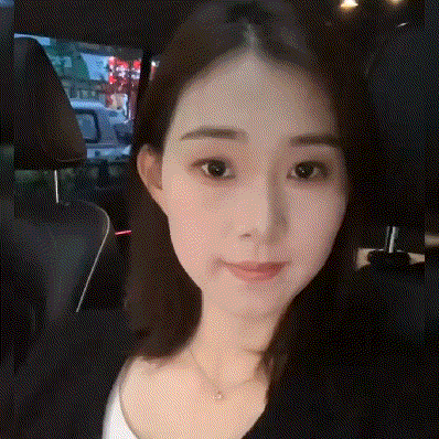 媳妇:我和你前女友同时掉河里你先救谁？老公:很明显是我推的啊！