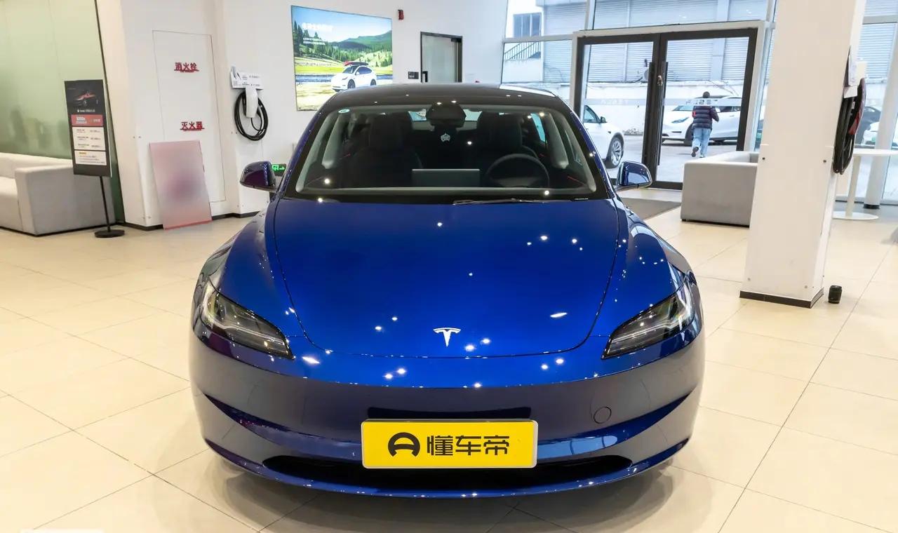 相信大家之前肯定刷到很多特斯拉吹说你买一辆特斯拉，相当于买了圣戈班的玻璃，布雷博
