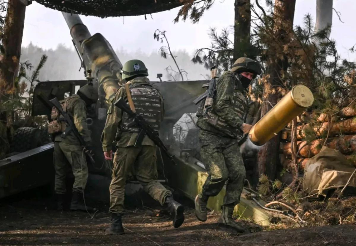 当地时间28日，俄罗斯国防部发布声明，宣称俄方派遣至马里的“非洲军团”部队，在遭