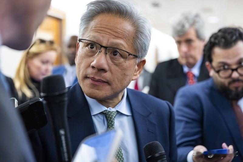 H200芯片，黄仁勋为何担心