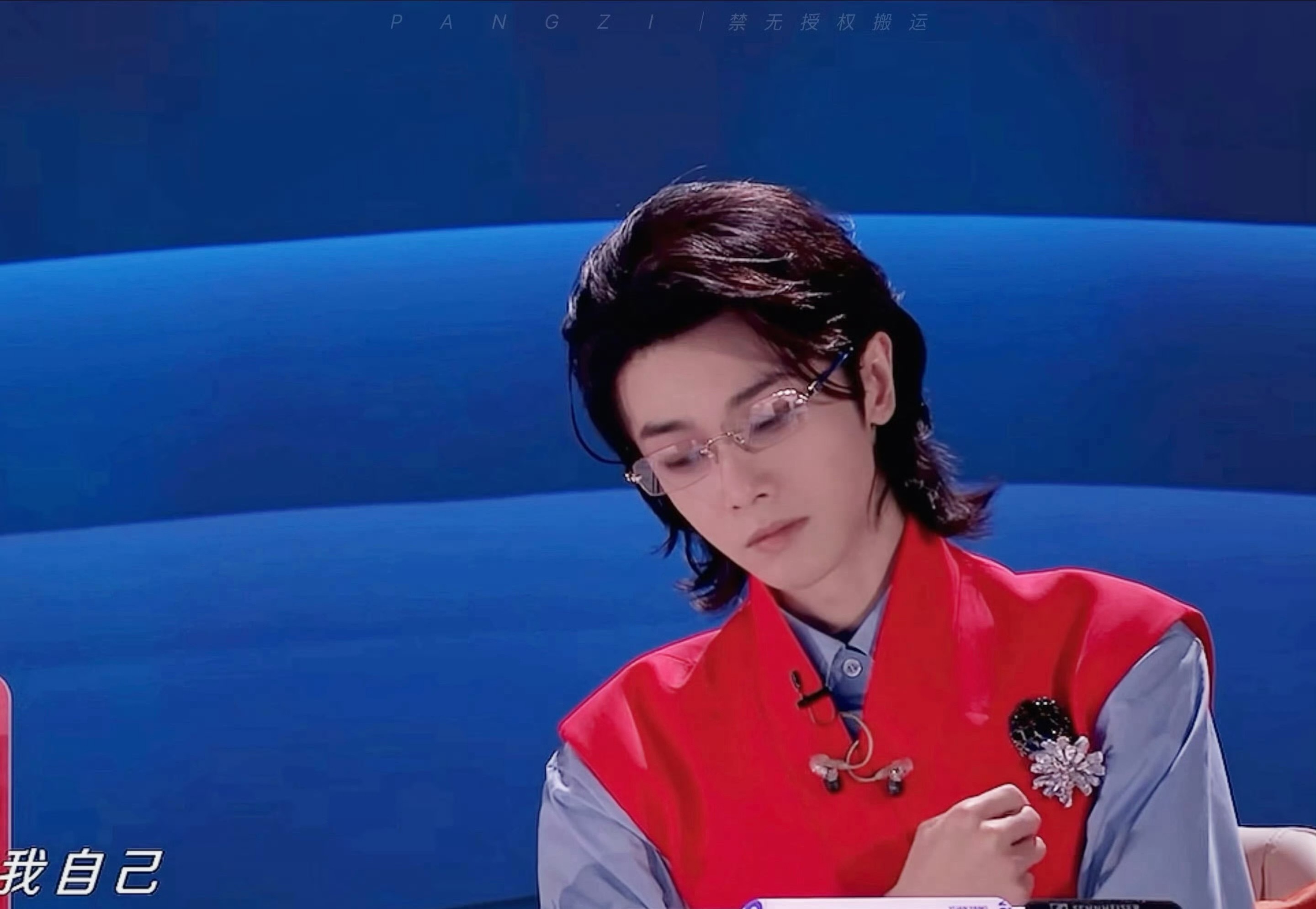 华晨宇声鸣远扬首席评审华晨宇声鸣远扬首席评审没错了，我们花花既细心又认真，谁能不