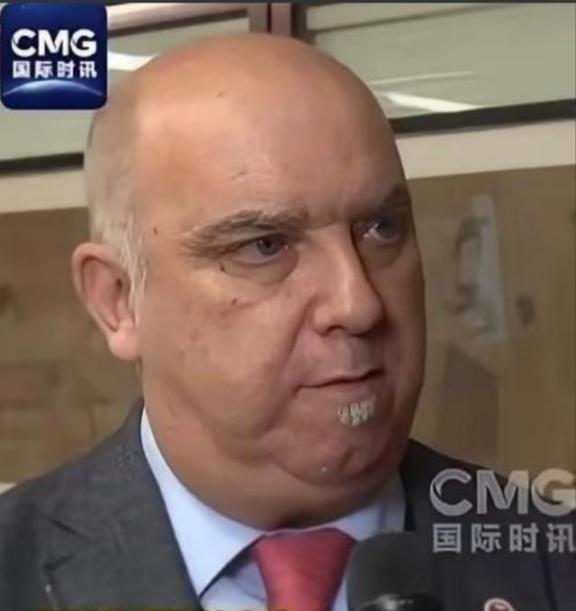 西班牙专家太清醒了！日本近来在东海、台海疯狂试探，很多人骂它不自量力。但西班牙专