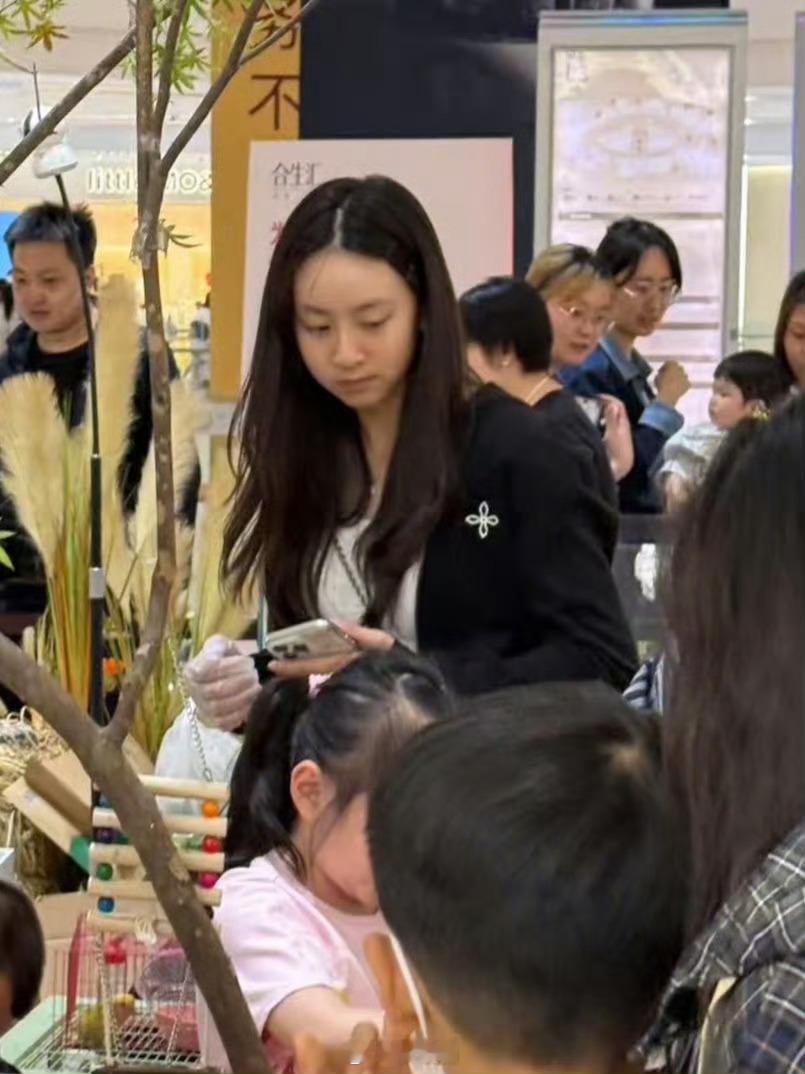 《爸爸去哪儿》里的小孩都有在好好长大🤩刷到偶遇的森碟和多多，一个青春阳光一个