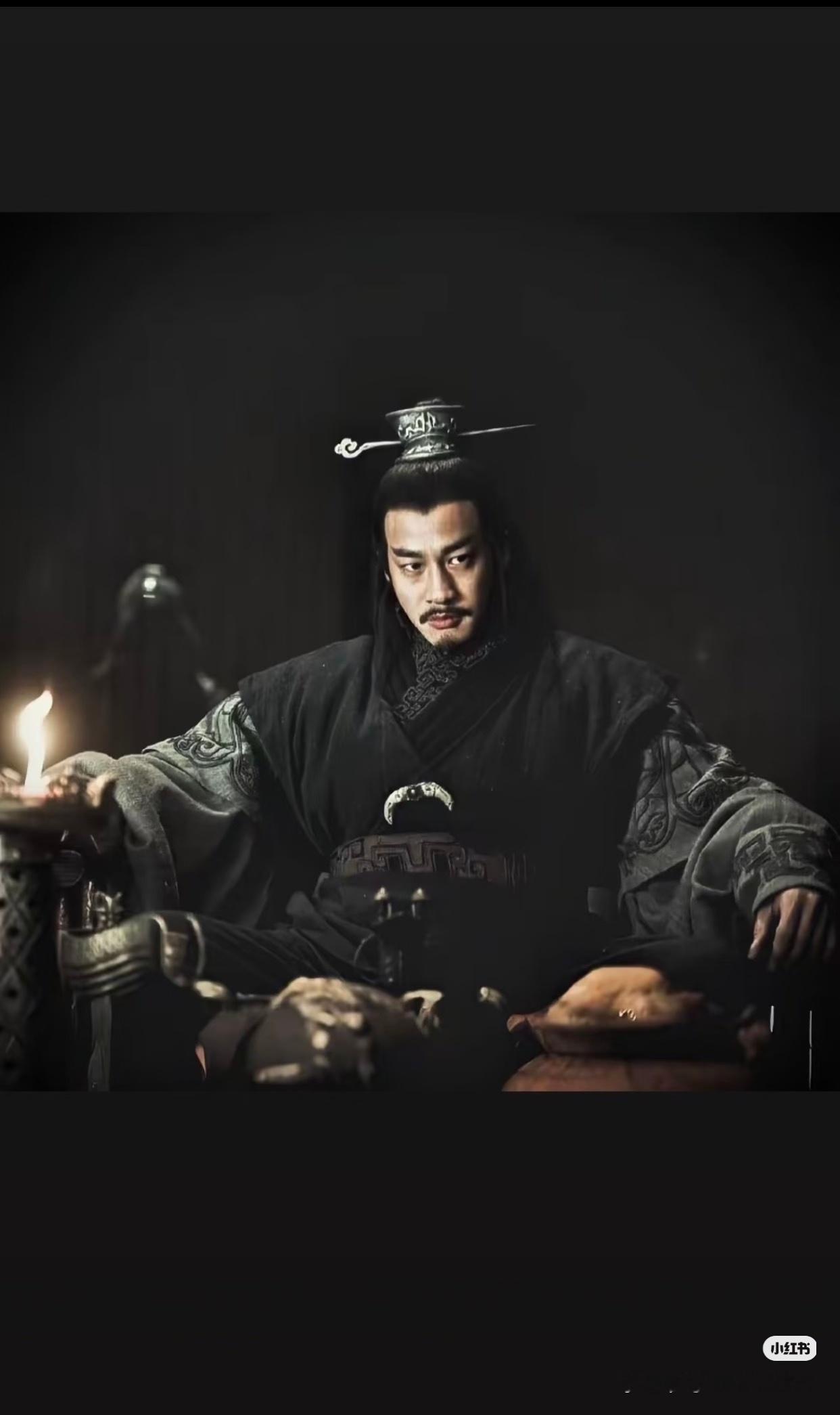 谁懂啊！何润东再现霸王自备粮草名场面当年《楚汉传奇》里的西楚霸王又杀回来了！一身